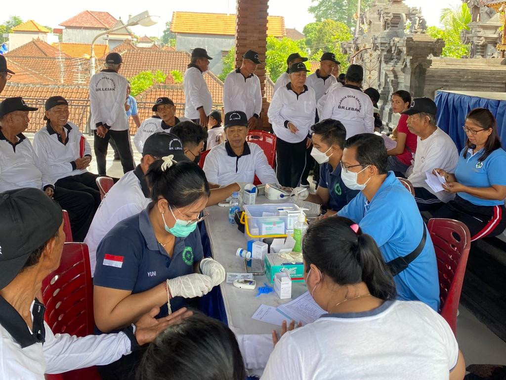 Meningkatkan Kualitas Hidup Lansia, Giat Rutin Posyandu Terpadu Lansia Br. Lebak, Desa Dalung